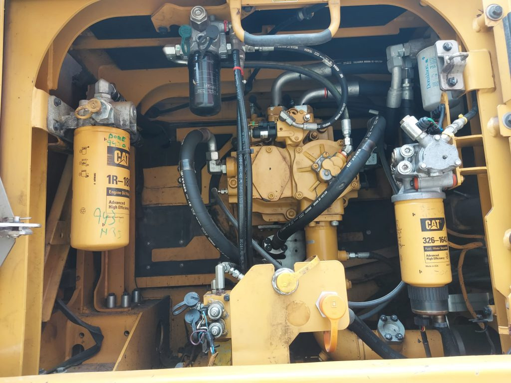 Crawler excavator CATERPILLAR 349ELME: picture 7