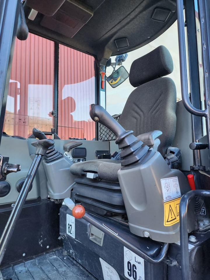 YANMAR VIO57 leasing YANMAR VIO57: picture 11