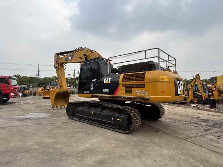 CAT336D Used Excavator Secondhand Hydraulic Crawler 36ton CAT 336 336D 336D2 Large Earth-moving Digging Equipment Machinery - Excavator: picture 3 CAT336D Used Excavator Secondhand Hydraulic Crawler 36ton CAT 336 336D 336D2 Large Earth-moving Digging Equipment Machinery - Excavator: picture 3