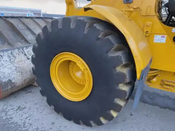 Wheel loader Construction Machinery Wheel Loader Compare to 966H Loader: picture 6