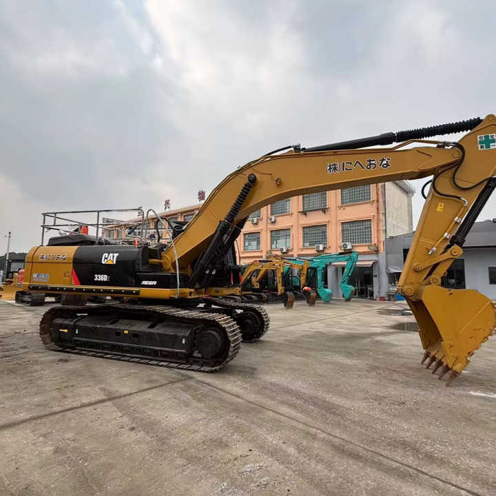 Hot Sale CAT 336 with Strong Power Engine Short Years Excellent Working Condition Crawler 36 Ton Used Tractor CAT 336 in Shock - Excavator: picture 1 Hot Sale CAT 336 with Strong Power Engine Short Years Excellent Working Condition Crawler 36 Ton Used Tractor CAT 336 in Shock - Excavator: picture 1