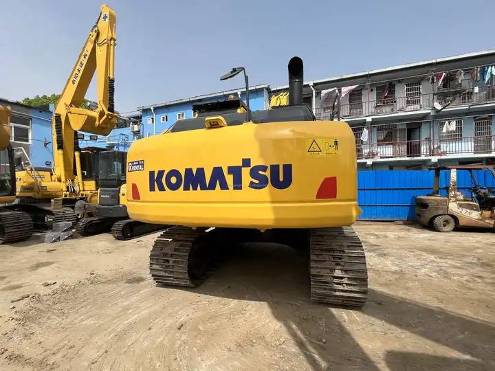 Original Japan Komatsu PC220 used excavator for sale/second hand komatsu excavator PC200-8 PC220-8 - Crawler excavator: picture 5 Original Japan Komatsu PC220 used excavator for sale/second hand komatsu excavator PC200-8 PC220-8 - Crawler excavator: picture 5