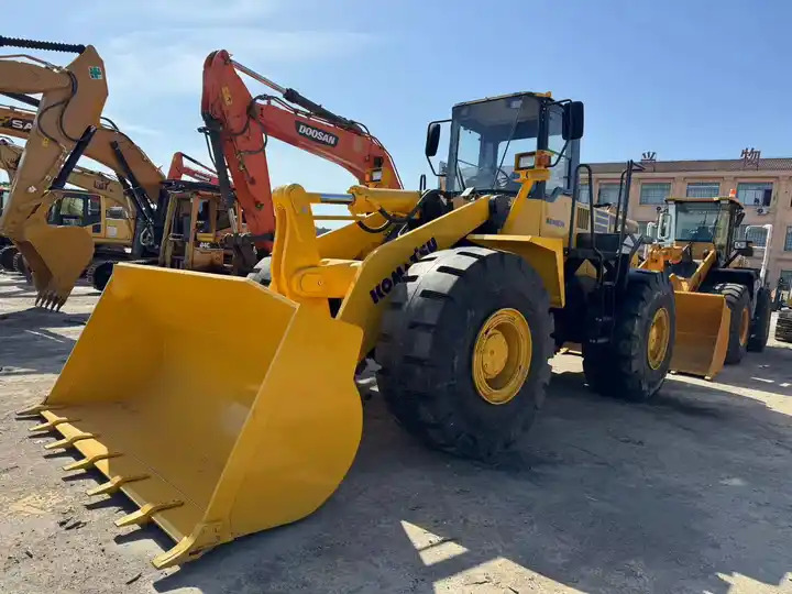 Second Hand Pay LoaderNice Performance Original Loader Used Komatsu Wa470 Loader Second Hand Wheel Loader Hot Sale - Wheel loader: picture 2 Second Hand Pay LoaderNice Performance Original Loader Used Komatsu Wa470 Loader Second Hand Wheel Loader Hot Sale - Wheel loader: picture 2