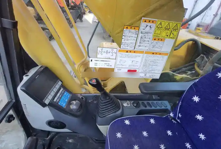 Used Excavators Machine Komatsu Pc220-8 Original 20 Ton Construction Equipments Second Hand Crawler Digger For Sale - Crawler excavator: picture 3 Used Excavators Machine Komatsu Pc220-8 Original 20 Ton Construction Equipments Second Hand Crawler Digger For Sale - Crawler excavator: picture 3