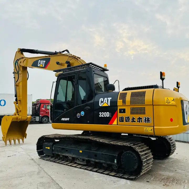 Used Hydraulic Excavator Cat 320d2,Secondhand Medium Excavator In Good Condition For Sale In Shanghai - Crawler excavator: picture 1 Used Hydraulic Excavator Cat 320d2,Secondhand Medium Excavator In Good Condition For Sale In Shanghai - Crawler excavator: picture 1