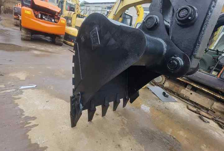 Heavy Excavator CAT 320d Original US Used CAT 320d Excavator 20 TonsExcavator CAT320C 320D 320d2 on sale - Crawler excavator: picture 5 Heavy Excavator CAT 320d Original US Used CAT 320d Excavator 20 TonsExcavator CAT320C 320D 320d2 on sale - Crawler excavator: picture 5