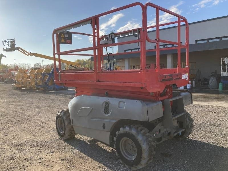 Haulotte Compact 10 RTE - 4x4, 10m, electric - Scissor lift: picture 1 Haulotte Compact 10 RTE - 4x4, 10m, electric - Scissor lift: picture 1