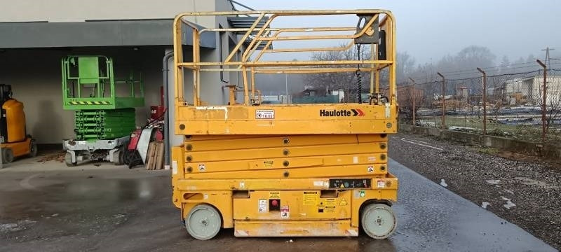 Haulotte Compact 12 - 12m, electric - Scissor lift: picture 4 Haulotte Compact 12 - 12m, electric - Scissor lift: picture 4