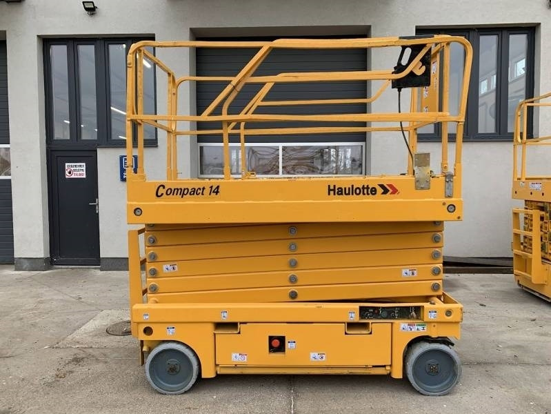 Haulotte Compact 14 - 14 m, electric - Scissor lift: picture 4 Haulotte Compact 14 - 14 m, electric - Scissor lift: picture 4