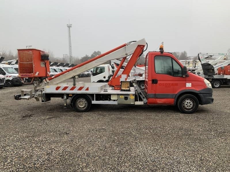 Iveco Daily Multitel 160 ALU DS - 16m - Truck mounted aerial platform: picture 4 Iveco Daily Multitel 160 ALU DS - 16m - Truck mounted aerial platform: picture 4