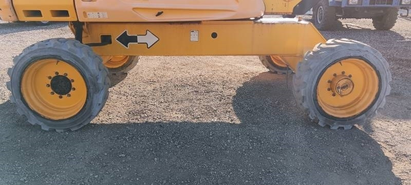 Articulated boom JLG M600JP - 20,29m - 230kg - Bi-Energy - 4x4: picture 8