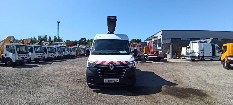 Renault Master Versalift VTL120C EVO - 11,7 m - 120kg - Truck mounted aerial platform: picture 3 Renault Master Versalift VTL120C EVO - 11,7 m - 120kg - Truck mounted aerial platform: picture 3