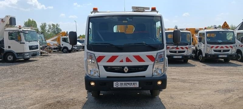 Renault Maxity Multitel MX200 - 20 m - Truck mounted aerial platform: picture 3 Renault Maxity Multitel MX200 - 20 m - Truck mounted aerial platform: picture 3