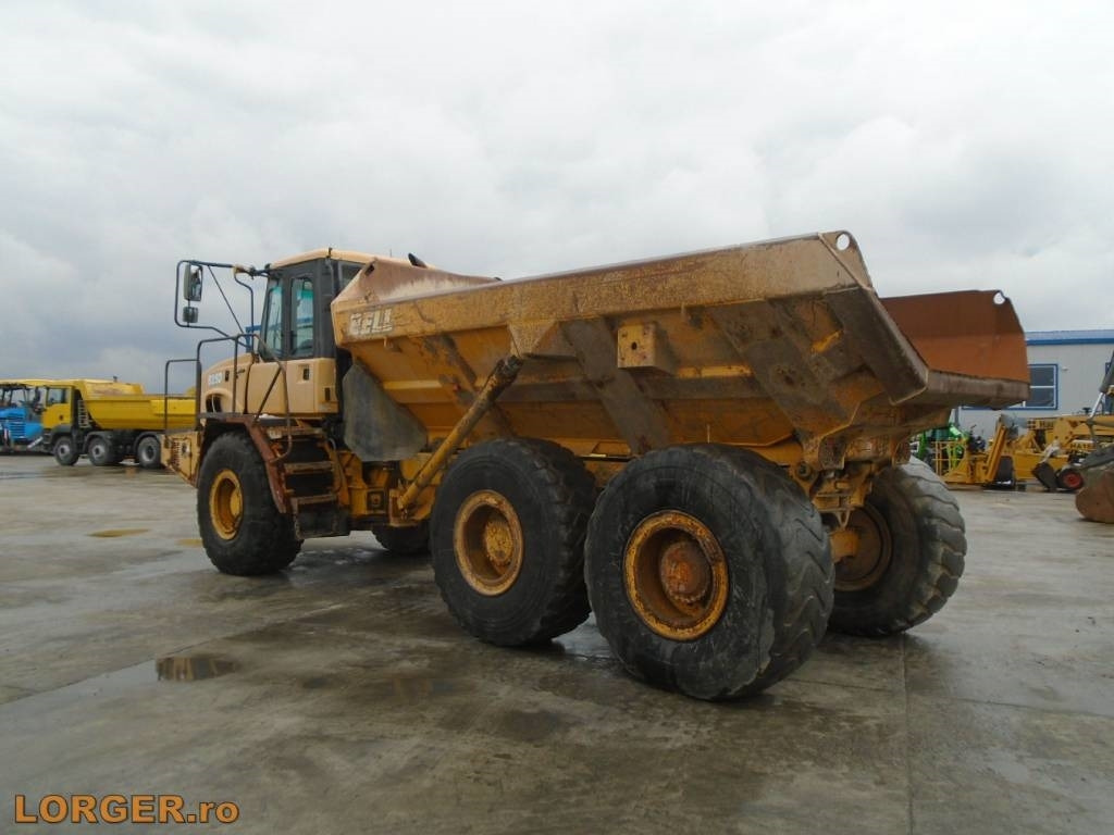 Bell B 25 D - Articulated dumper: picture 2 Bell B 25 D - Articulated dumper: picture 2