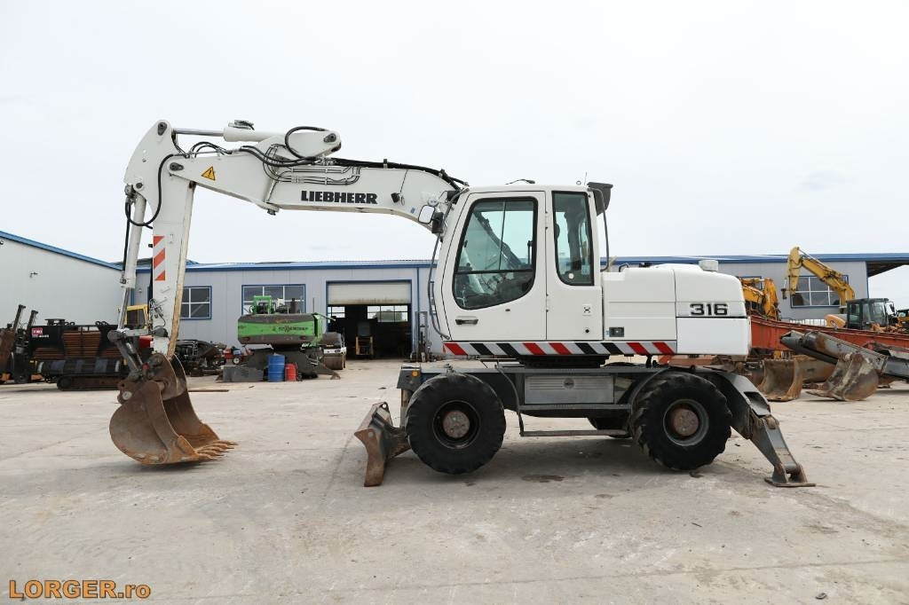 Liebherr A 316 Litronic - Wheel excavator: picture 4 Liebherr A 316 Litronic - Wheel excavator: picture 4