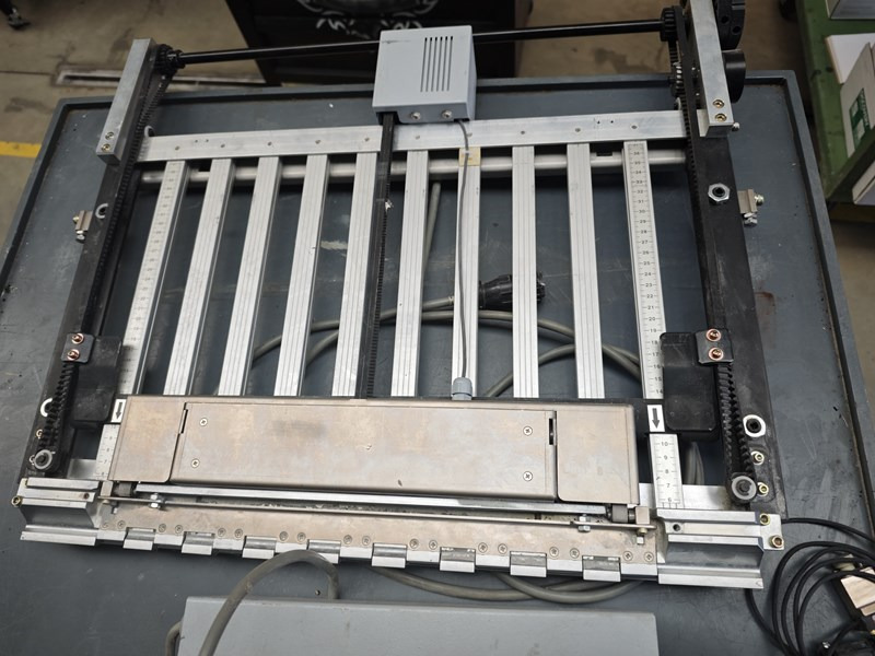 Horizon GFB-56 - Folding machine: picture 4 Horizon GFB-56 - Folding machine: picture 4