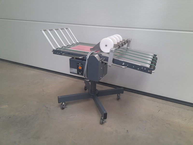 Horizon LCV-54 - Folding machine: picture 3 Horizon LCV-54 - Folding machine: picture 3