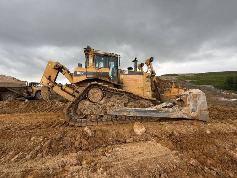 Cat D 8 R II - Bulldozer: picture 2 Cat D 8 R II - Bulldozer: picture 2