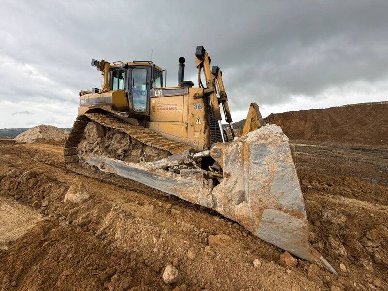 Cat D 8 R II - Bulldozer: picture 1 Cat D 8 R II - Bulldozer: picture 1