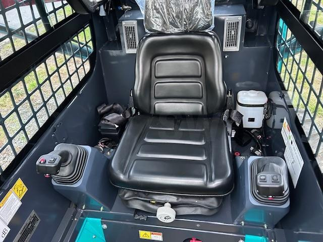 SUNWARD SWL2830 SUNWARD /BOBCAT - Skid steer loader: picture 5 SUNWARD SWL2830 SUNWARD /BOBCAT - Skid steer loader: picture 5