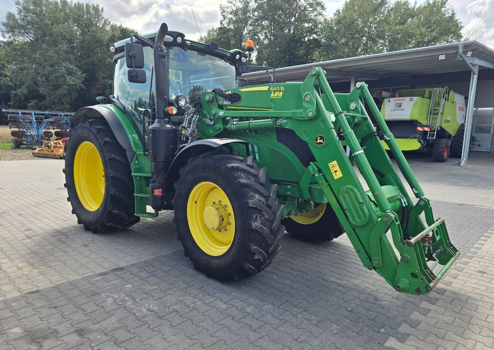 John Deere 6145 R z turem - Farm tractor: picture 1 John Deere 6145 R z turem - Farm tractor: picture 1