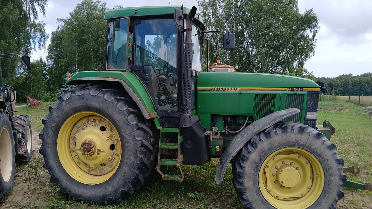 JOHN DEERE 7800 - Farm tractor: picture 2 JOHN DEERE 7800 - Farm tractor: picture 2