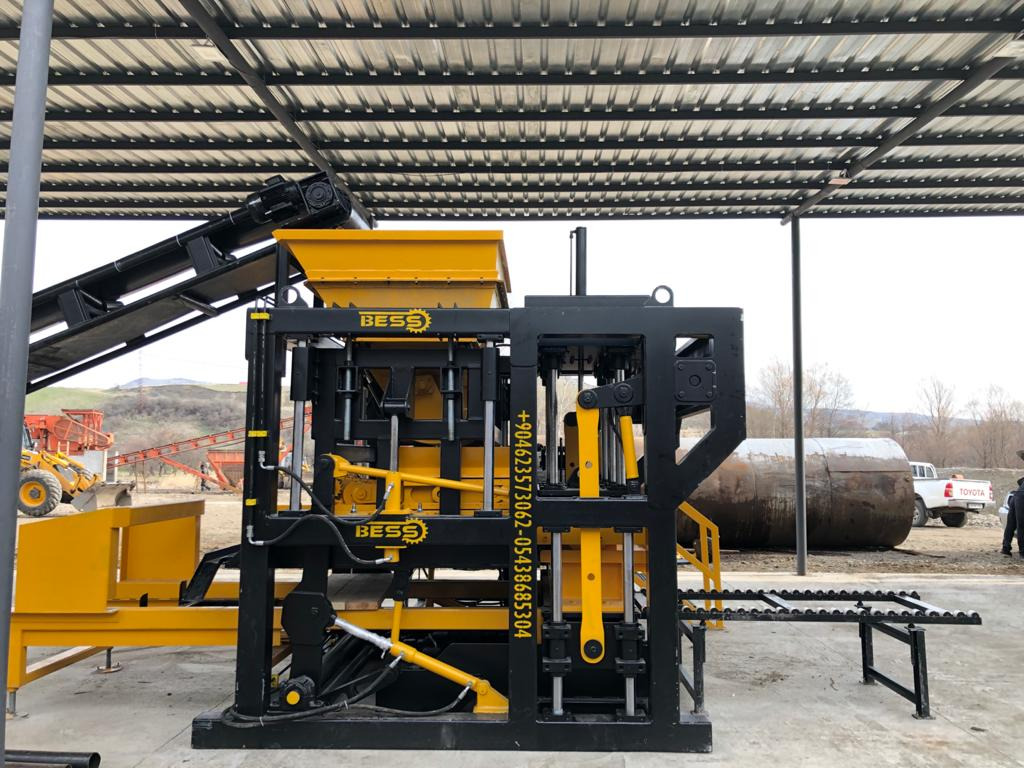 Semi-Automatic Hollow Block Machine | PRS-400 - Block making machine: picture 2 Semi-Automatic Hollow Block Machine | PRS-400 - Block making machine: picture 2