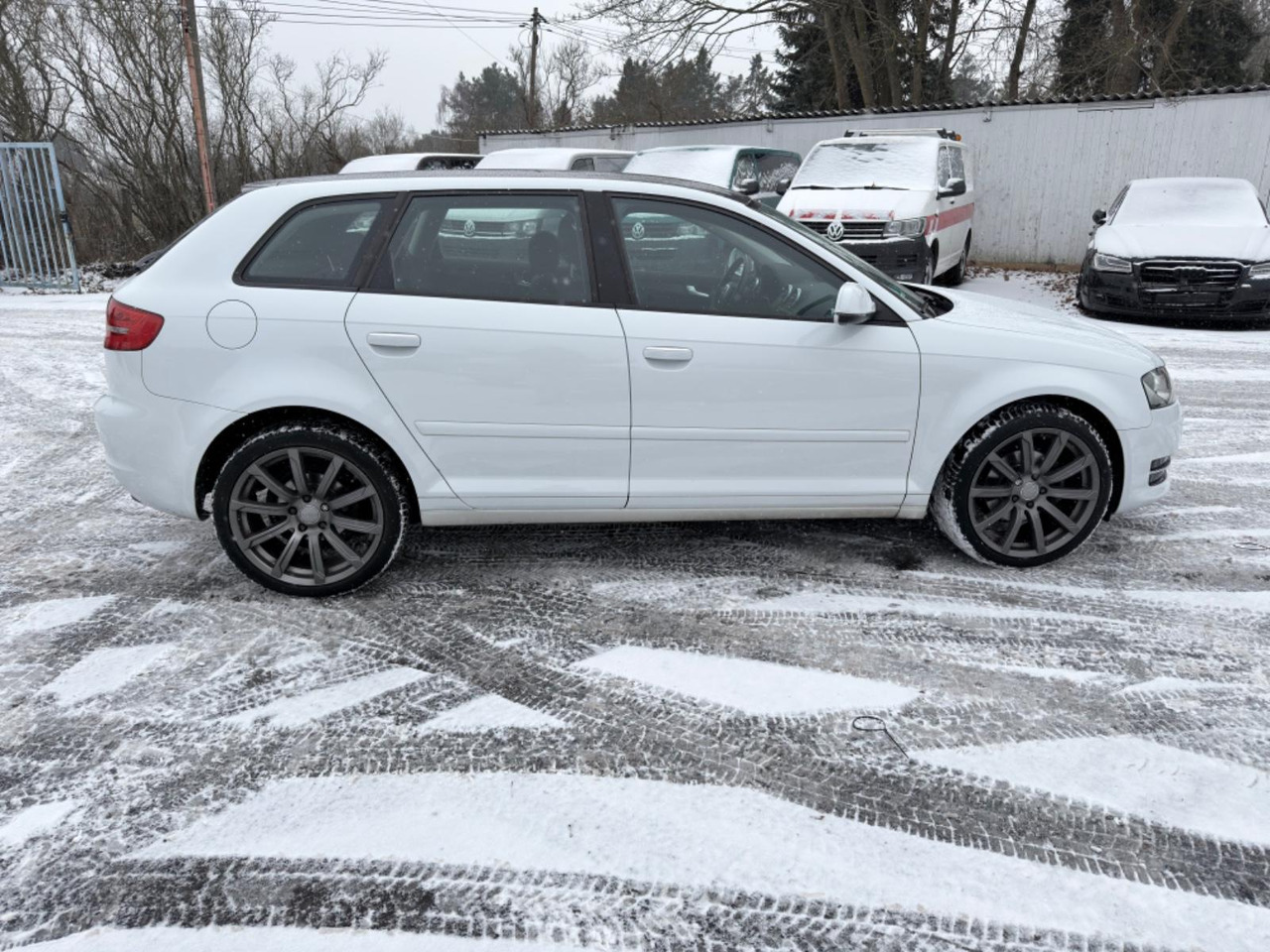 Audi A3 Sportback 1.4 TFSI Attraction - Sedan: picture 3 Audi A3 Sportback 1.4 TFSI Attraction - Sedan: picture 3