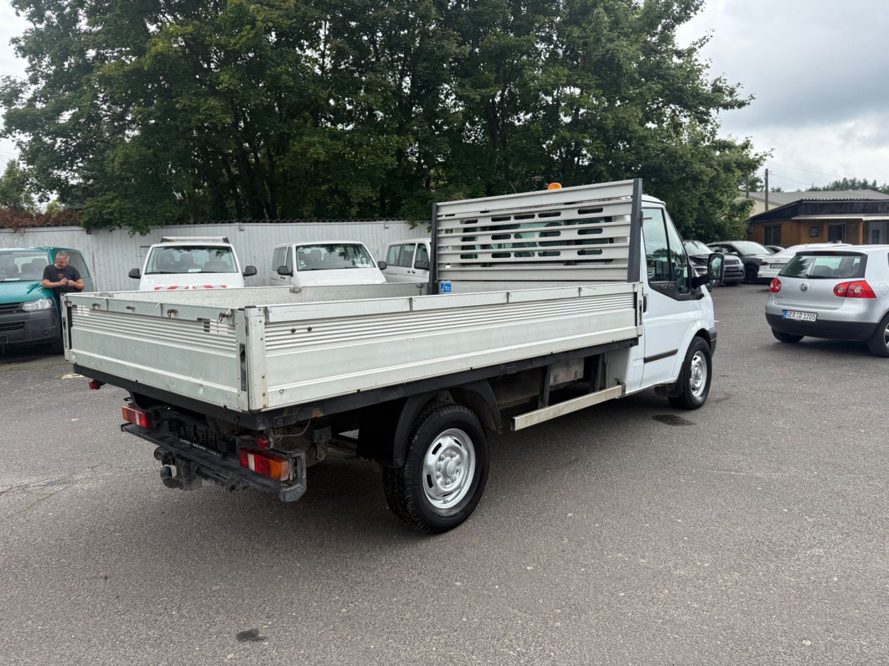 Ford Transit Pritsche FT 350 M Einzelkabine 110 KM - Open body delivery van: picture 4 Ford Transit Pritsche FT 350 M Einzelkabine 110 KM - Open body delivery van: picture 4