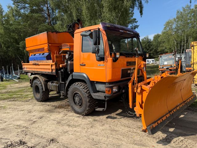 MAN 10.224 Atlas Kran Salzstreuer 4X4 - Tipper, Crane truck: picture 3 MAN 10.224 Atlas Kran Salzstreuer 4X4 - Tipper, Crane truck: picture 3