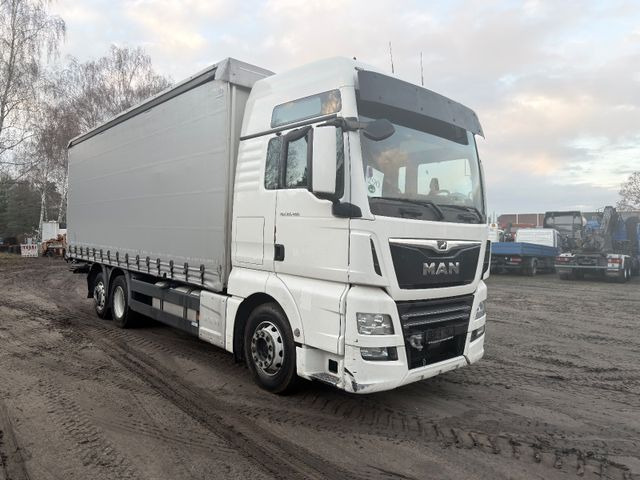 MAN TGX 26.460 FG 6x2 Motorschaden - Curtain side truck: picture 3 MAN TGX 26.460 FG 6x2 Motorschaden - Curtain side truck: picture 3