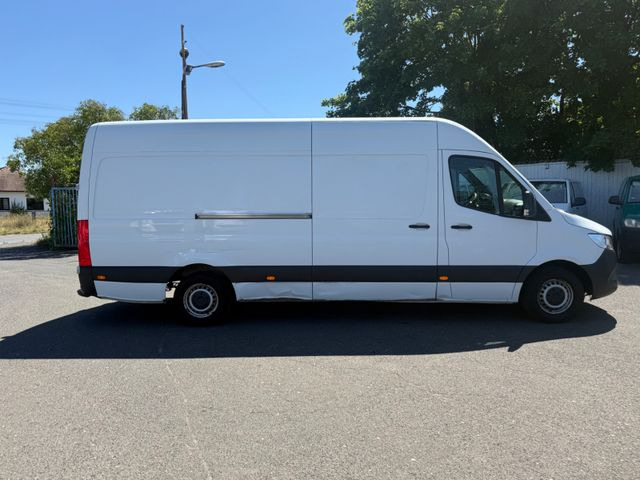 Mercedes-Benz Sprinter 316 CDI RWD - Panel van: picture 3 Mercedes-Benz Sprinter 316 CDI RWD - Panel van: picture 3