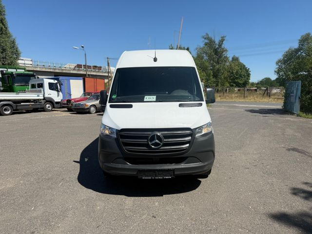 Mercedes-Benz Sprinter 316 CDI RWD - Panel van: picture 1 Mercedes-Benz Sprinter 316 CDI RWD - Panel van: picture 1