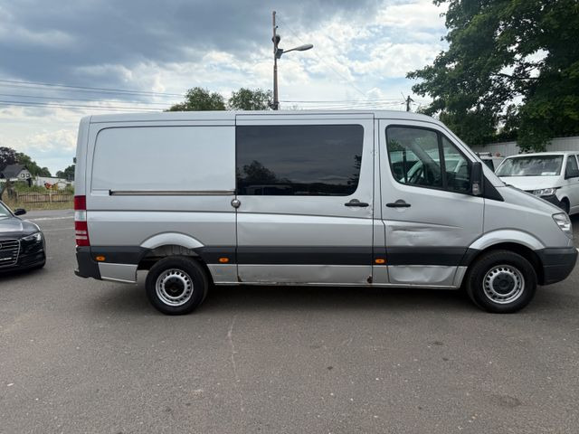 Mercedes-Benz Sprinter Kasten 219 CDI Automatik - Small van: picture 4 Mercedes-Benz Sprinter Kasten 219 CDI Automatik - Small van: picture 4