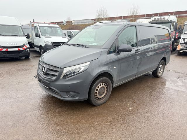 Mercedes-Benz Vito Kasten 119 4x4 Lang Motorschaden - Small van: picture 3 Mercedes-Benz Vito Kasten 119 4x4 Lang Motorschaden - Small van: picture 3
