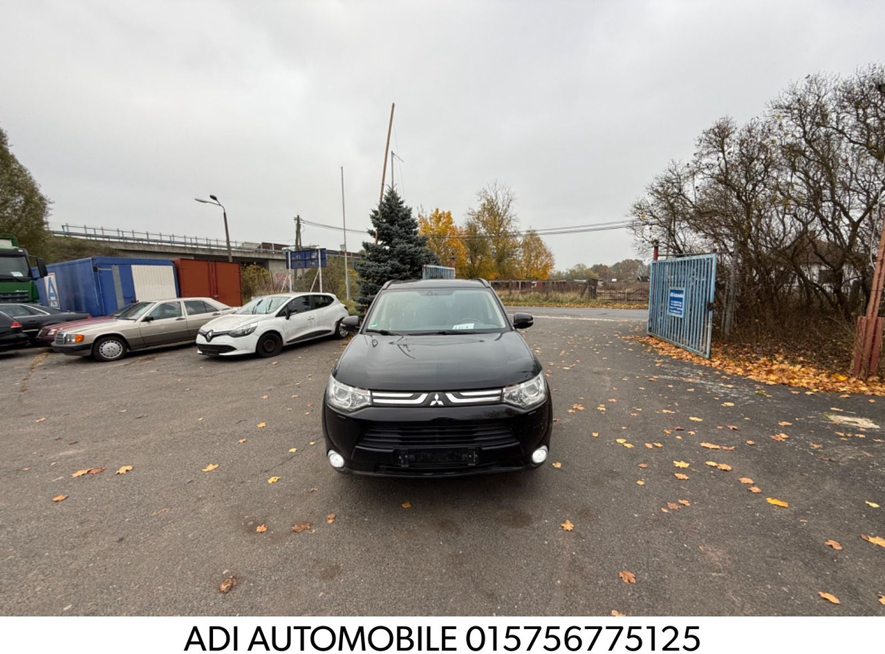Mitsubishi Outlander 4X4 Allrad ClearTec Instyle - SUV: picture 1 Mitsubishi Outlander 4X4 Allrad ClearTec Instyle - SUV: picture 1