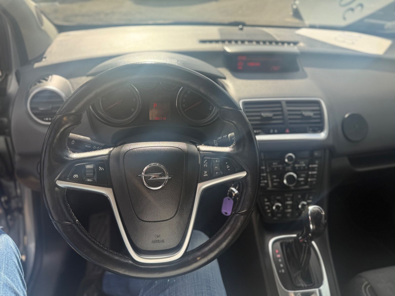 Sedan Opel Meriva B Innovation: picture 10