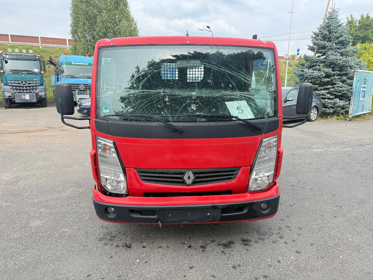 Renault Mahity 130.35 DXI Klima - Open body delivery van: picture 1 Renault Mahity 130.35 DXI Klima - Open body delivery van: picture 1