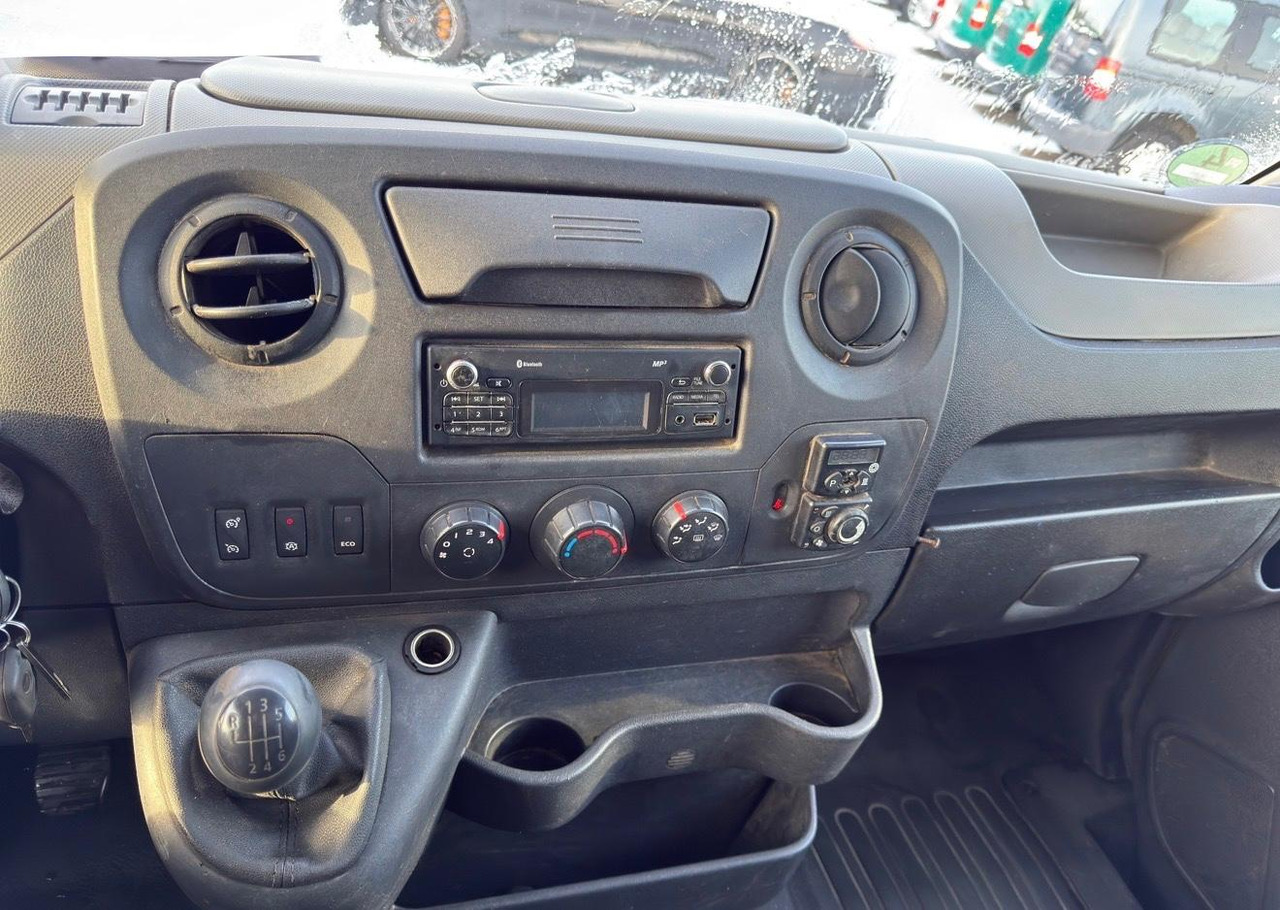 Panel van Renault Master III Kasten L3H2 4,5t Zwillingsbereifug: picture 7