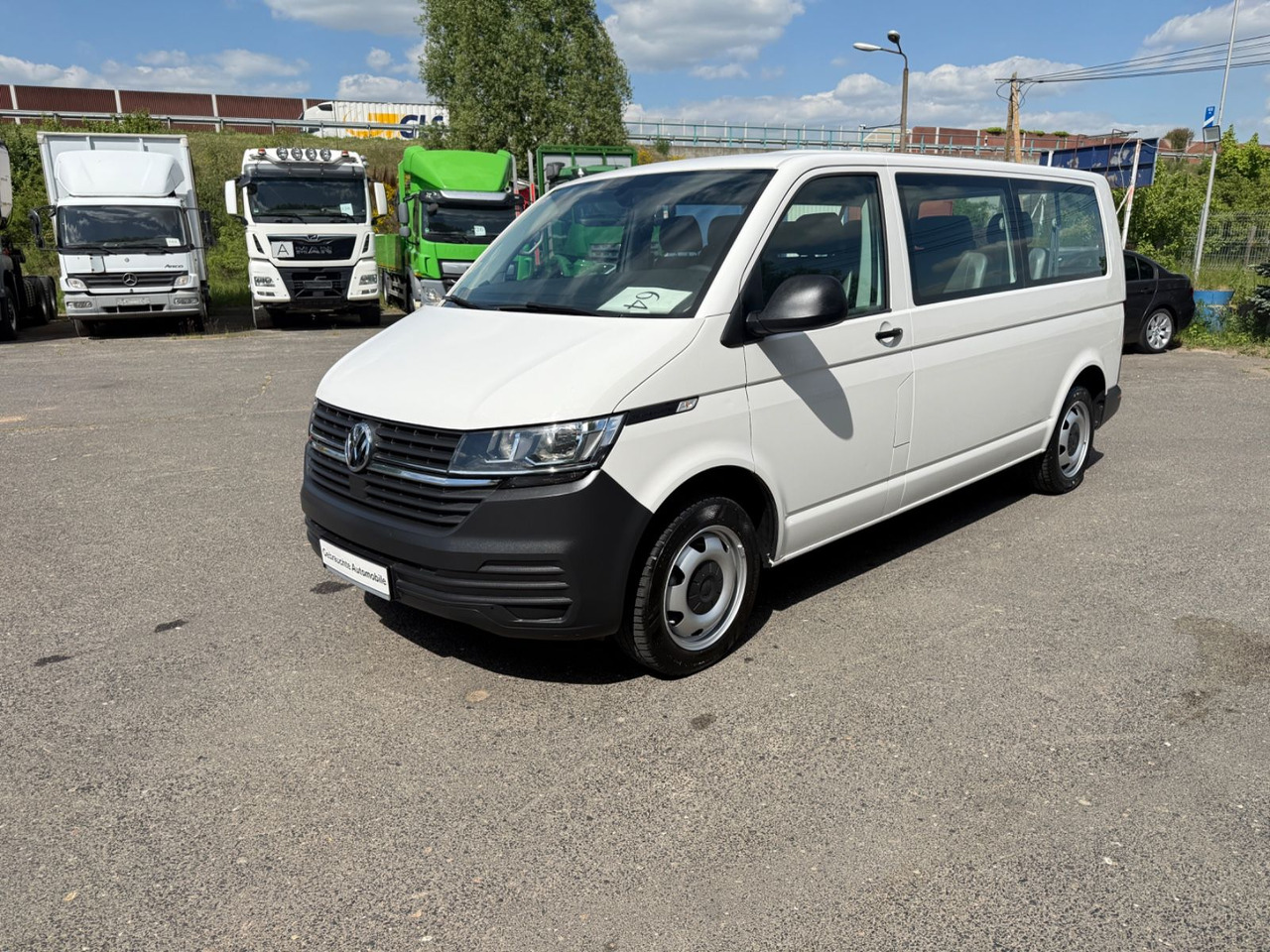 Volkswagen T6 Transporter Klang 4MOTION - Passenger van: picture 3 Volkswagen T6 Transporter Klang 4MOTION - Passenger van: picture 3