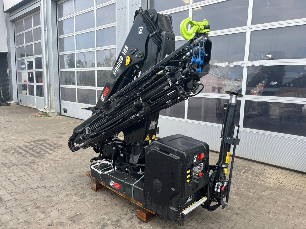HIAB HIAB 108 HIDuo - Truck mounted crane: picture 2 HIAB HIAB 108 HIDuo - Truck mounted crane: picture 2