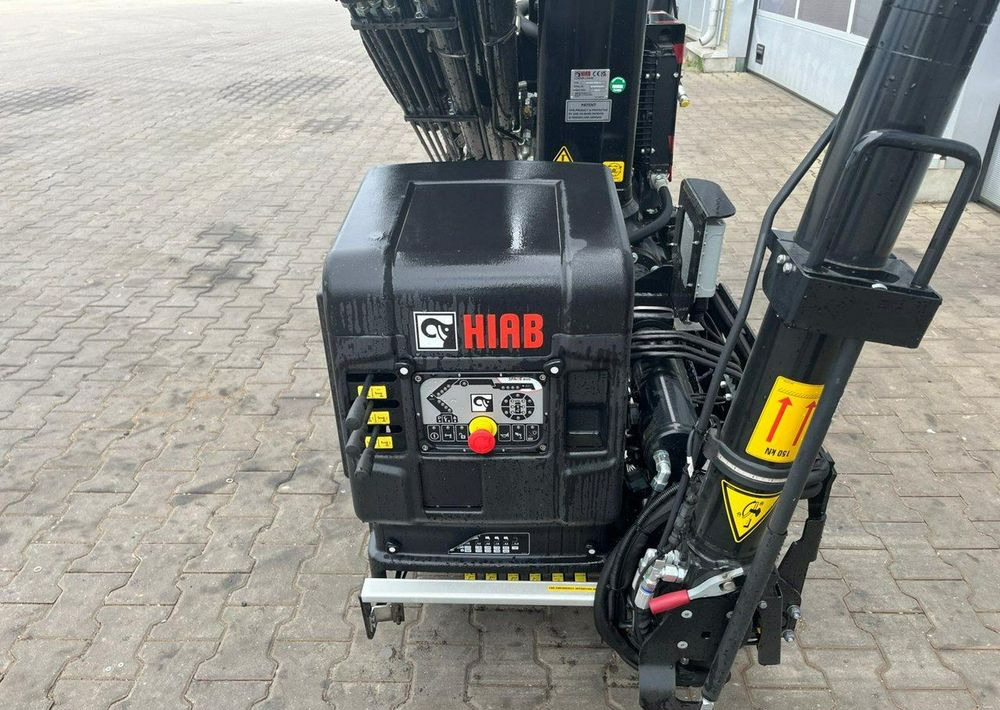 Inny 108 HIDuo - Truck mounted crane: picture 5 Inny 108 HIDuo - Truck mounted crane: picture 5