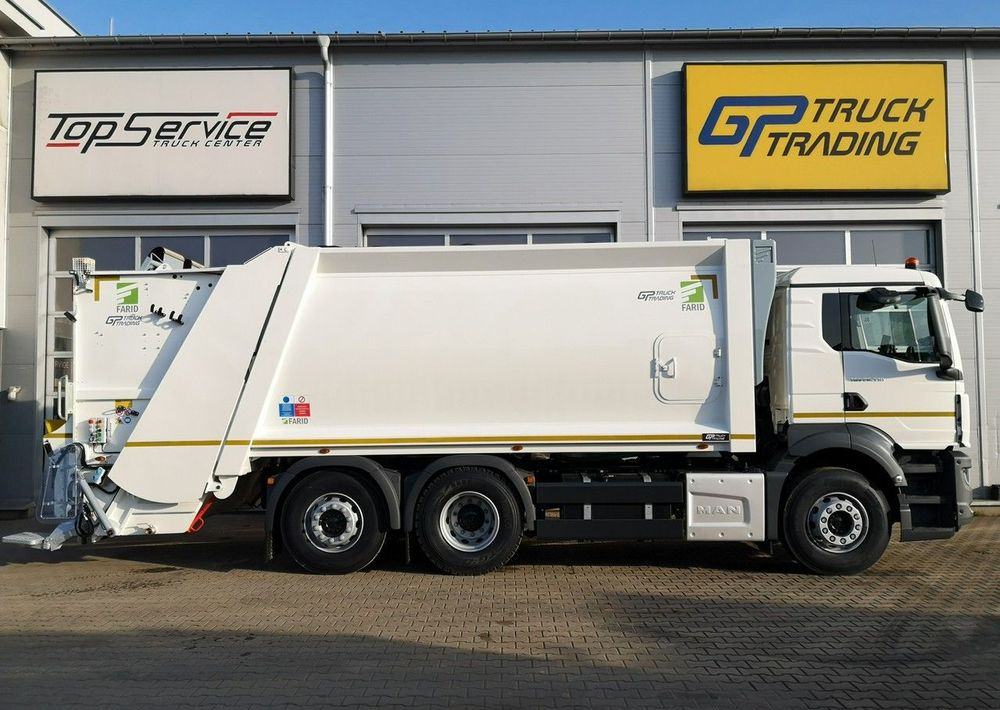 MAN TGS 26.330 - Garbage truck: picture 2 MAN TGS 26.330 - Garbage truck: picture 2