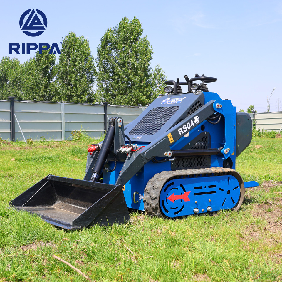 Rippa RS04 2000lb compact track loader kubota engine - Skid steer loader: picture 2 Rippa RS04 2000lb compact track loader kubota engine - Skid steer loader: picture 2