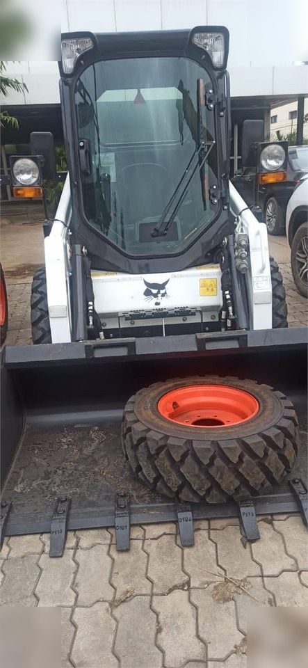 BOBCAT S450 - Skid steer loader: picture 3 BOBCAT S450 - Skid steer loader: picture 3