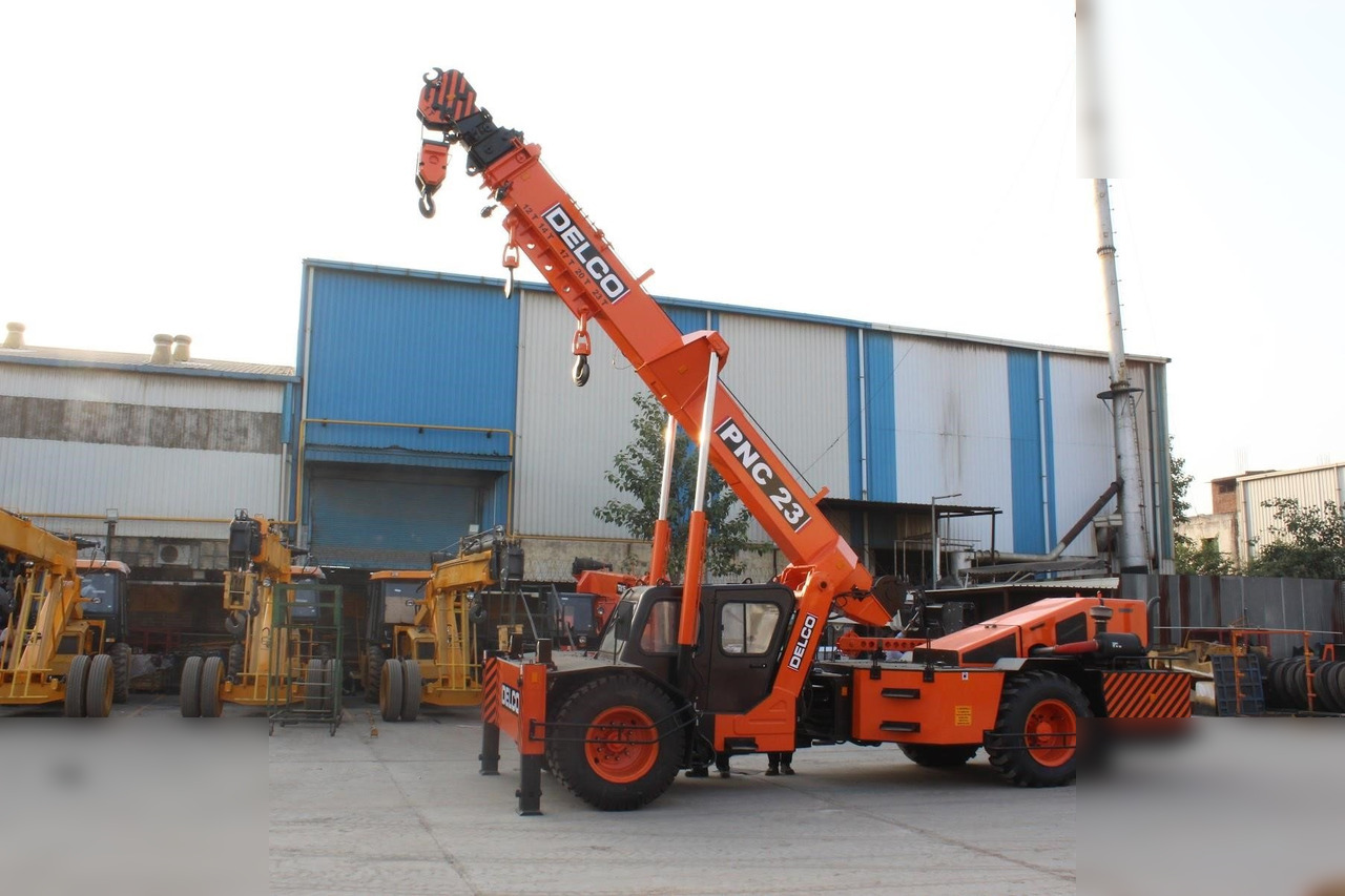 DELCO PNC 23 - Mobile crane: picture 2 DELCO PNC 23 - Mobile crane: picture 2