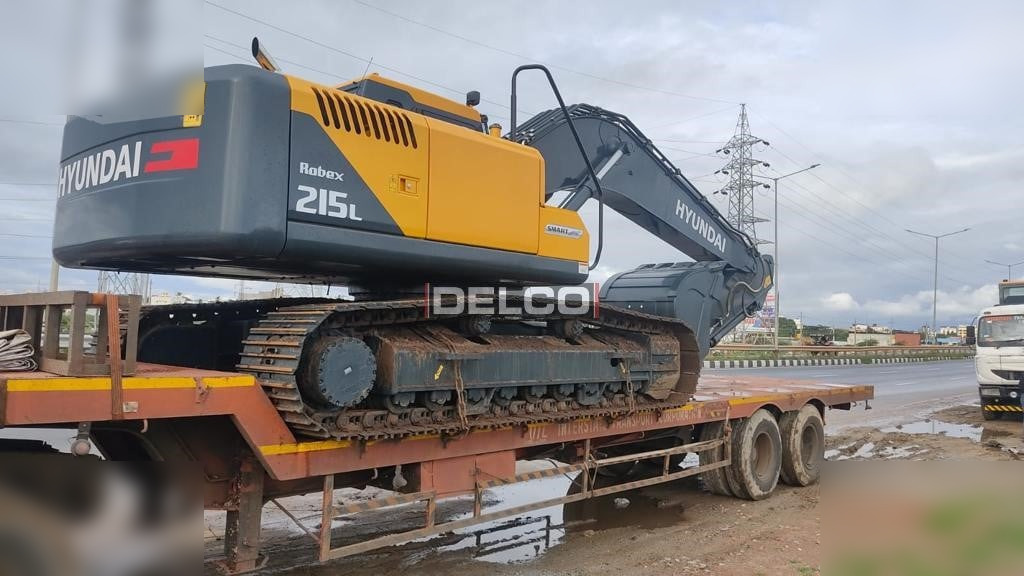 HYUNDAI ROBEX 215L SMART PLUS - Crawler excavator: picture 5 HYUNDAI ROBEX 215L SMART PLUS - Crawler excavator: picture 5