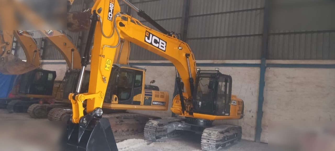 JCB JS210 LC - Crawler excavator: picture 1 JCB JS210 LC - Crawler excavator: picture 1