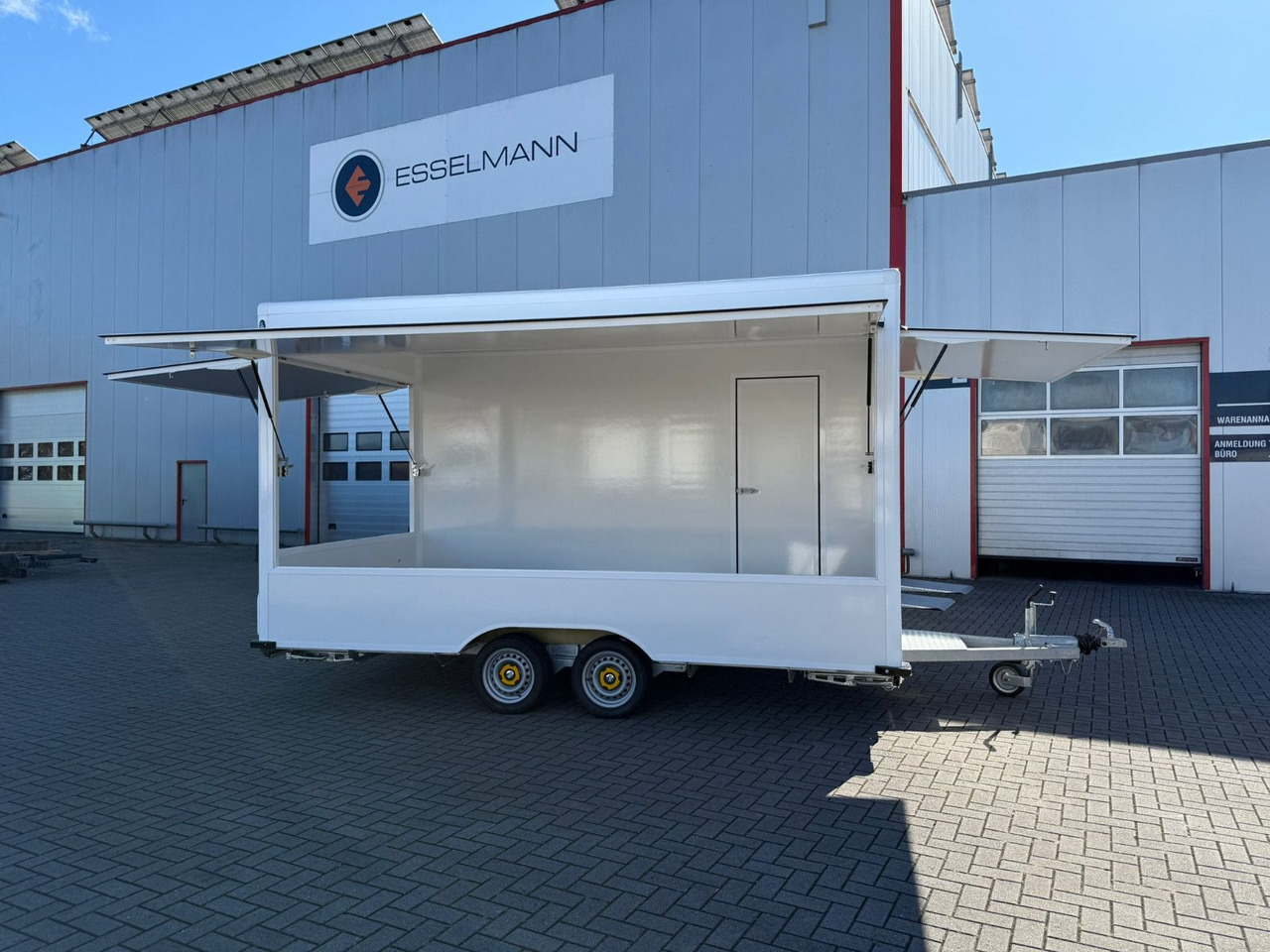 Esselmann Karello 4.2i Verkaufsanhänger Imbiss - Vending trailer: picture 1 Esselmann Karello 4.2i Verkaufsanhänger Imbiss - Vending trailer: picture 1