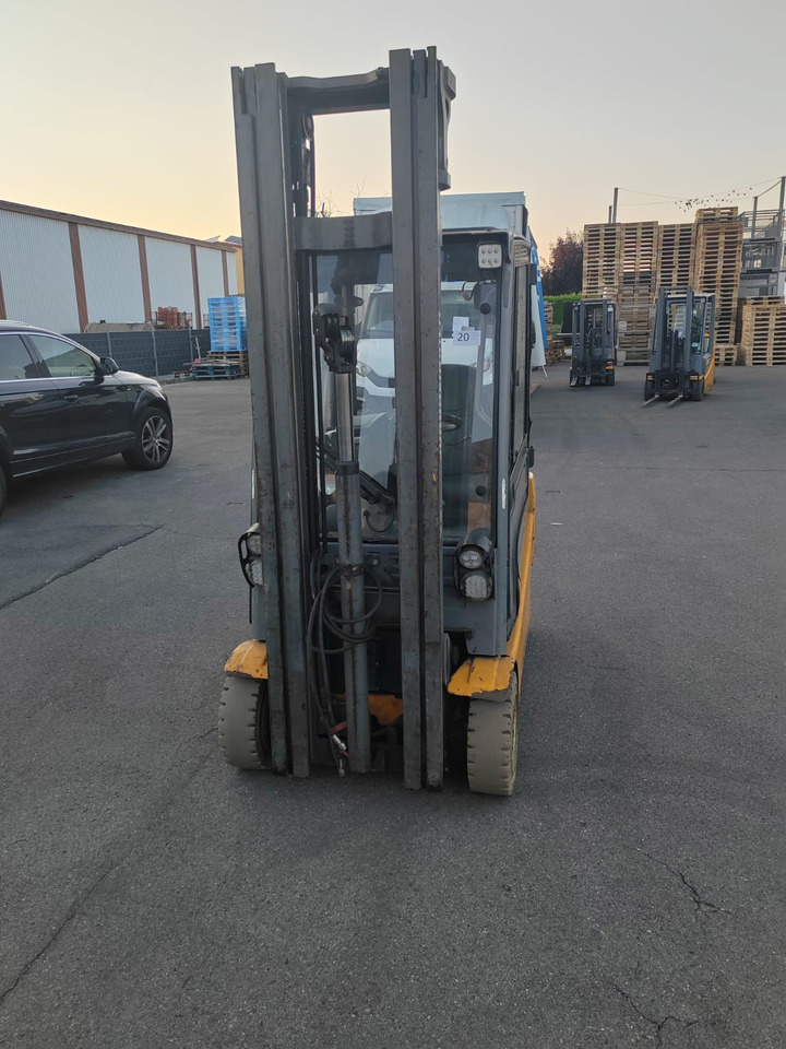 Jungheinrich EFG316k /5.5m/ batt 2022 - Electric forklift: picture 4 Jungheinrich EFG316k /5.5m/ batt 2022 - Electric forklift: picture 4